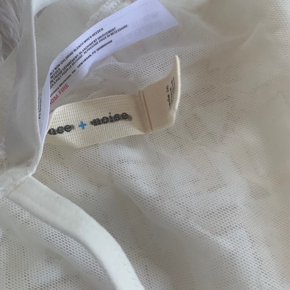 UO / SILENCE & NOISE / CROP BRA CAMI TOP - Picture 5 of 5